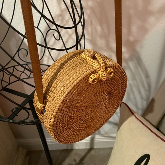 Accessories - Handwoven Rattan Purse